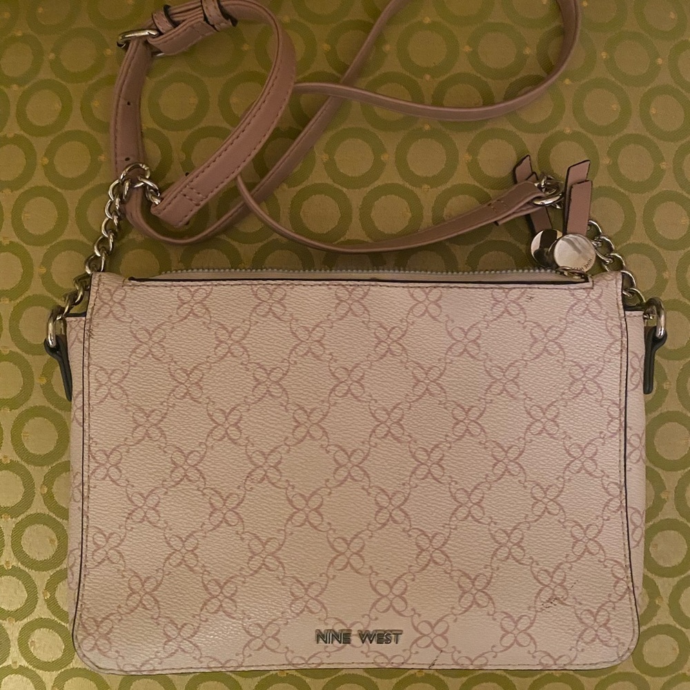 Nine West crossbody bag beige color 3 pockets